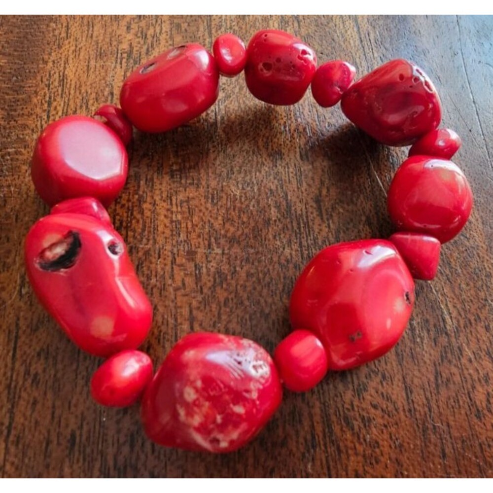 Navajo Red Coral Chunky Beaded Stretch Bracelet - Picture 1 of 4